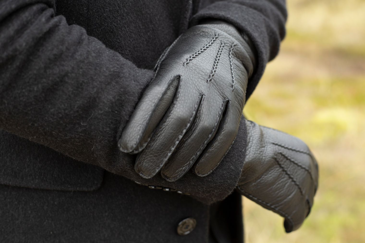 Black leather gloves Black leather gloves