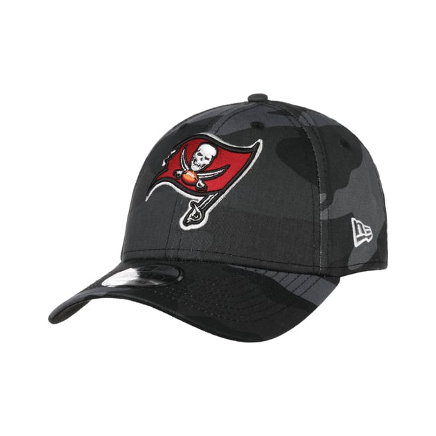 9Forty NFL Buccaneers Camo Cap by New Era