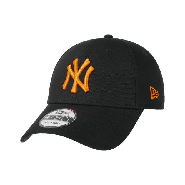 9Forty Pop Logo Yankees Cap by New Era