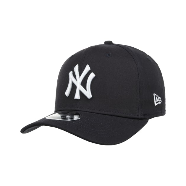 9Seventy Stretch Snap Yankees Cap by New Era