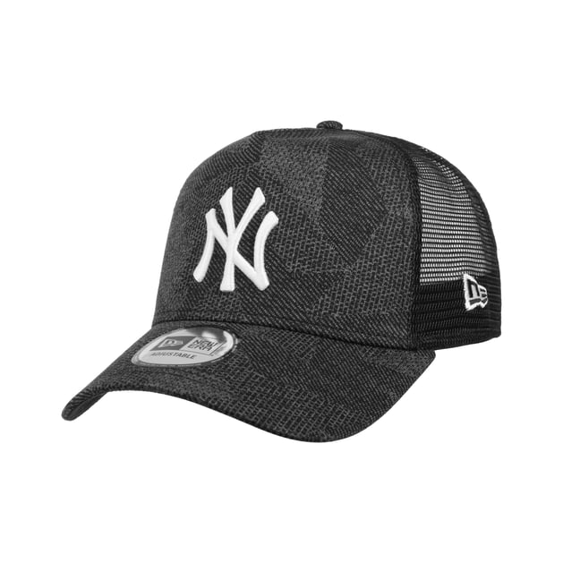 Eng Fit 2 Yankees Trucker Cap by New Era