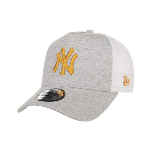 Ess Yankees Jersey Trucker Cap by New Era