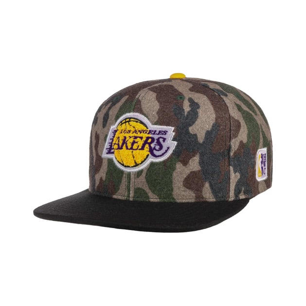 HWC Camo Flannel Lakers Cap by Mitchell & Ness