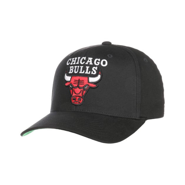 Pinch Panel 110 Bulls Cap by Mitchell & Ness